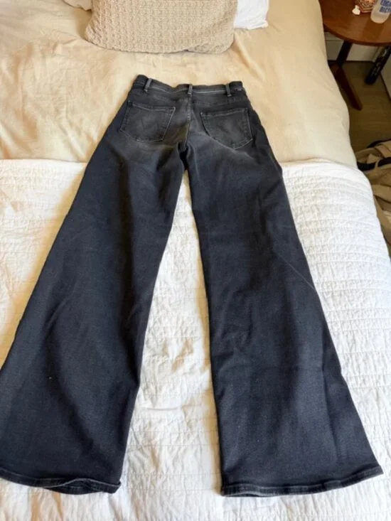 Mother Denim Hustler Roller Sneak in Black Size 29 - Picture 3 of 3